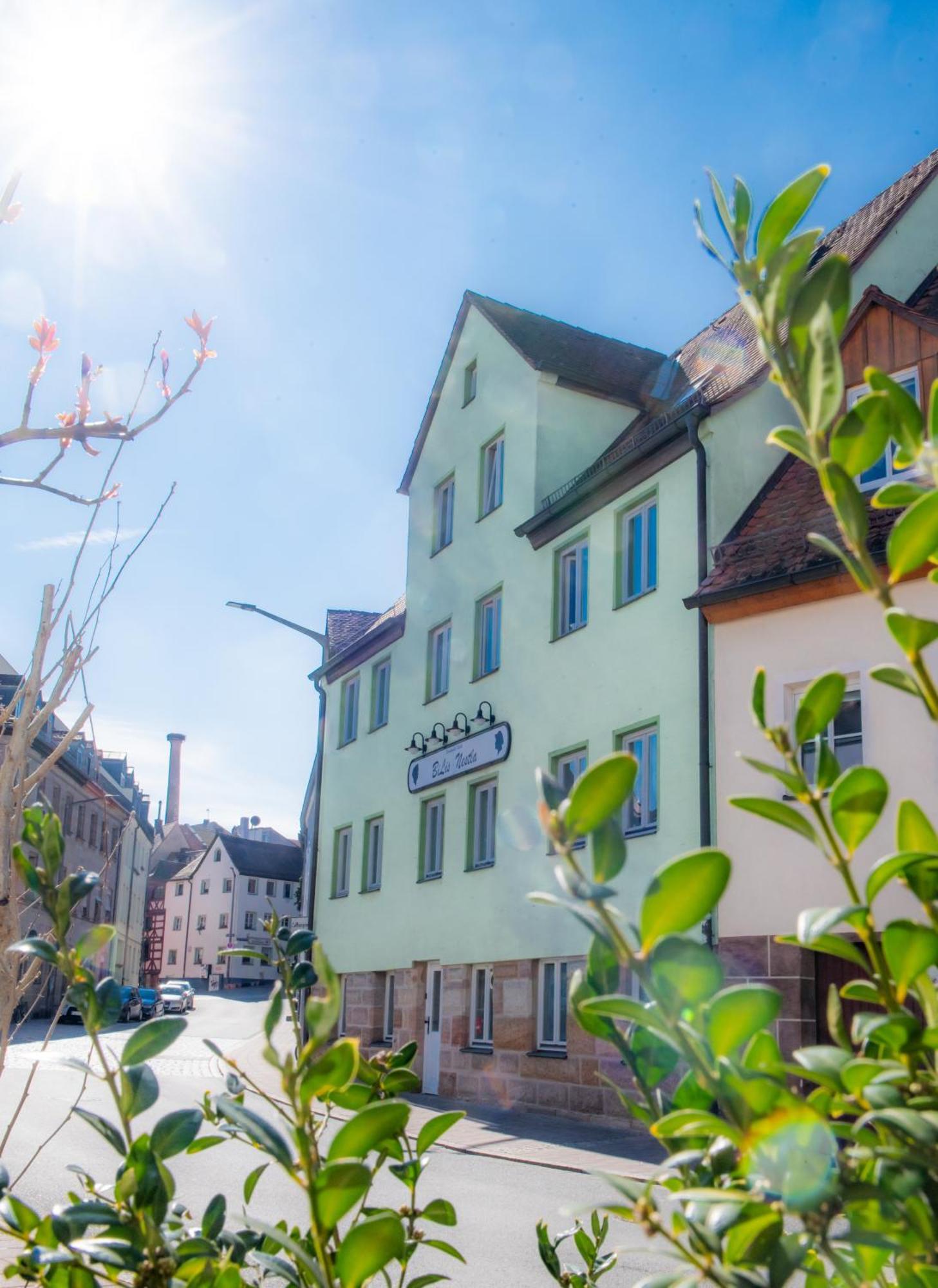 Haus99 Heiligenstrasse Apartment Fürth