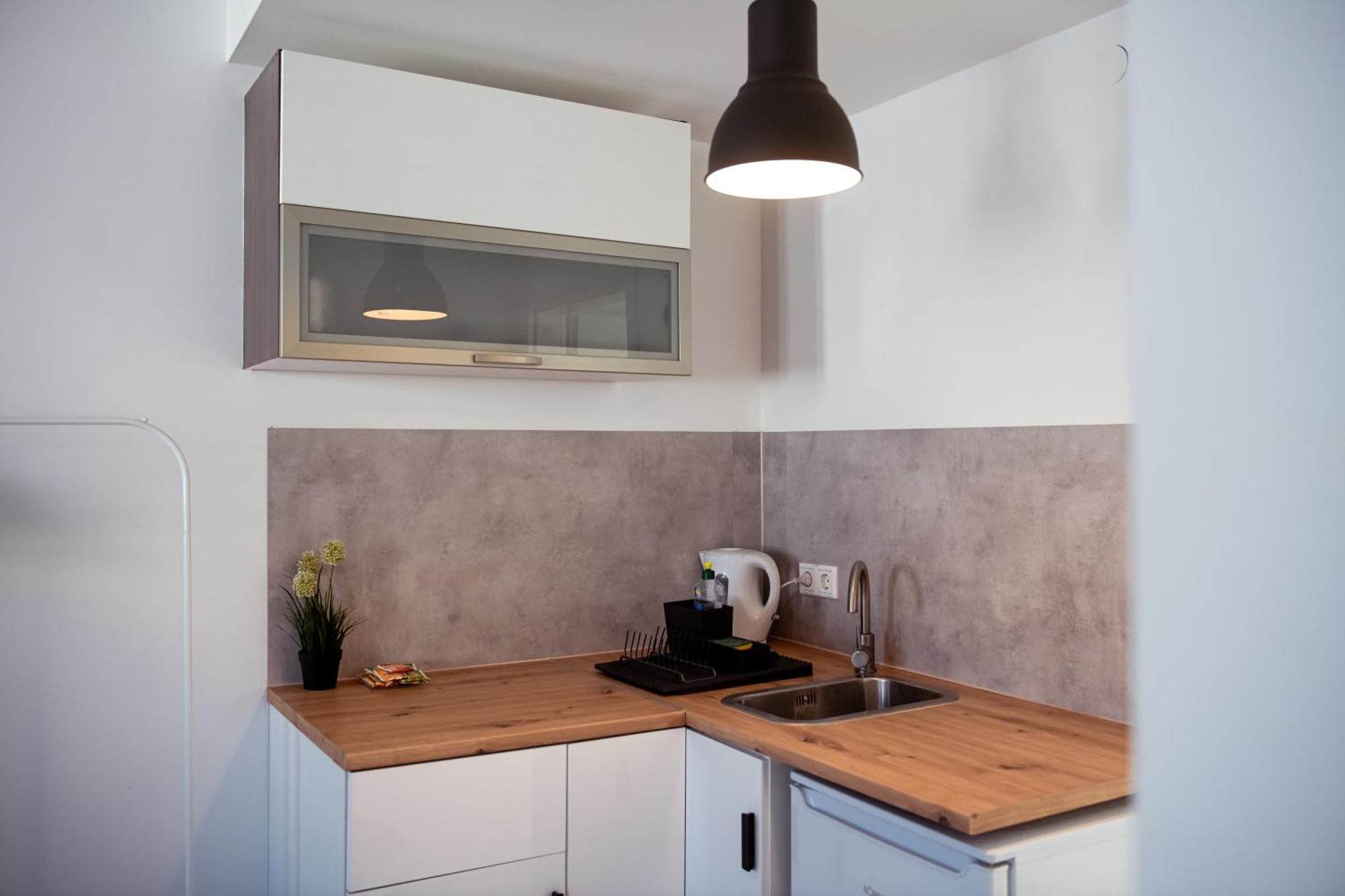 Haus99 Budget & Apartment *