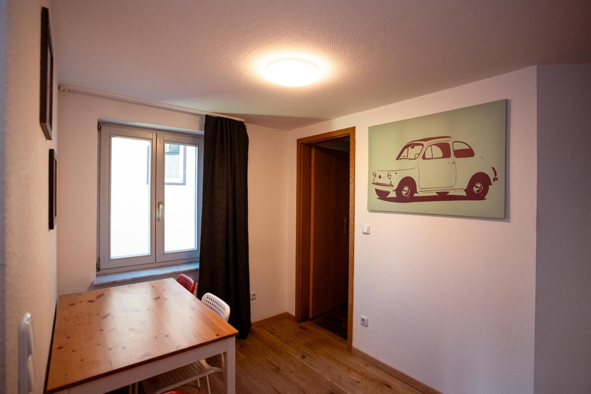Haus99 Budget & Apartment
