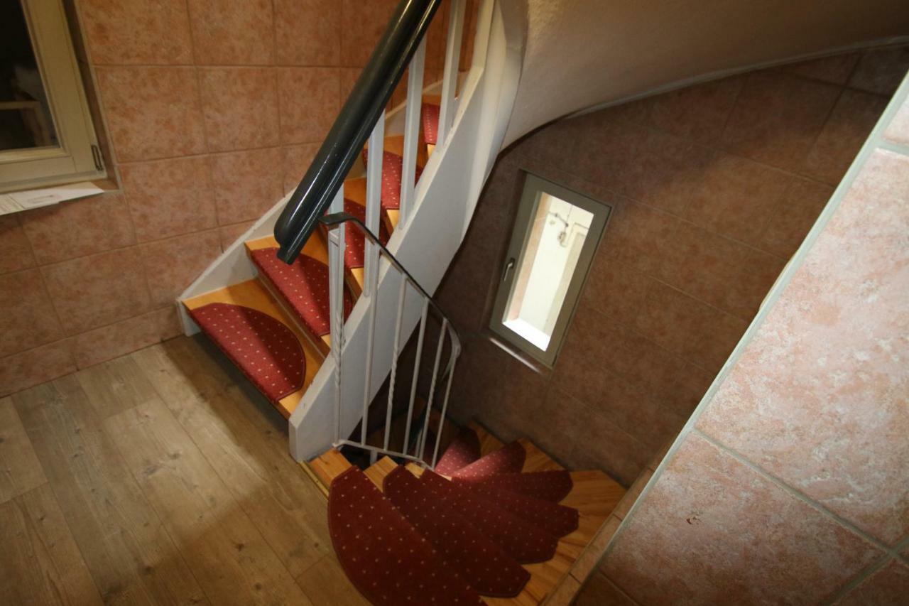 Apartment Haus99 Heiligenstrasse *